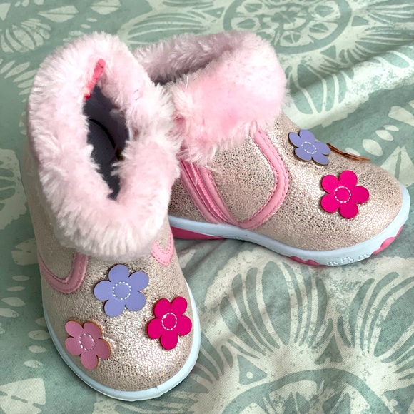 Chulis Girls Boots - Picture 7 of 7